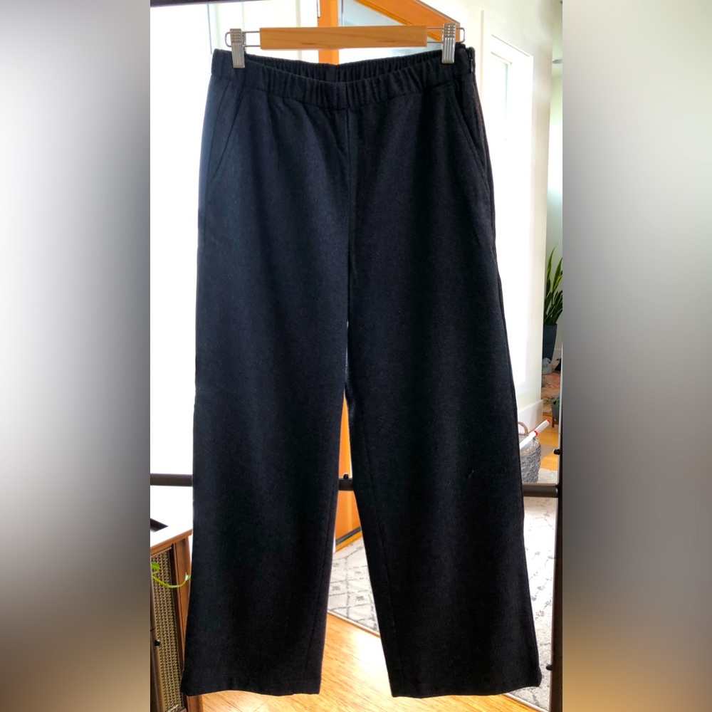 Eileen Fisher charcoal gray wide leg pants 100% soft wool